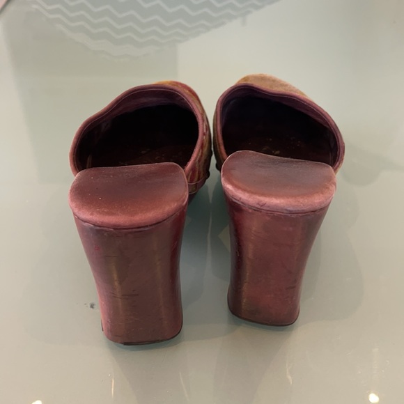 Sandals - Picture 3 of 8